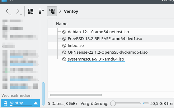 Bildschirmfoto: Ventoy-Stick mit fünf verschiedenen Linux-Distributionen